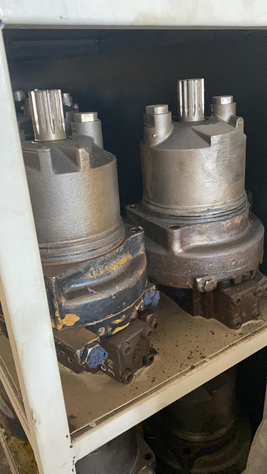 355-5608 271-6376 190-5970 IN STOCK